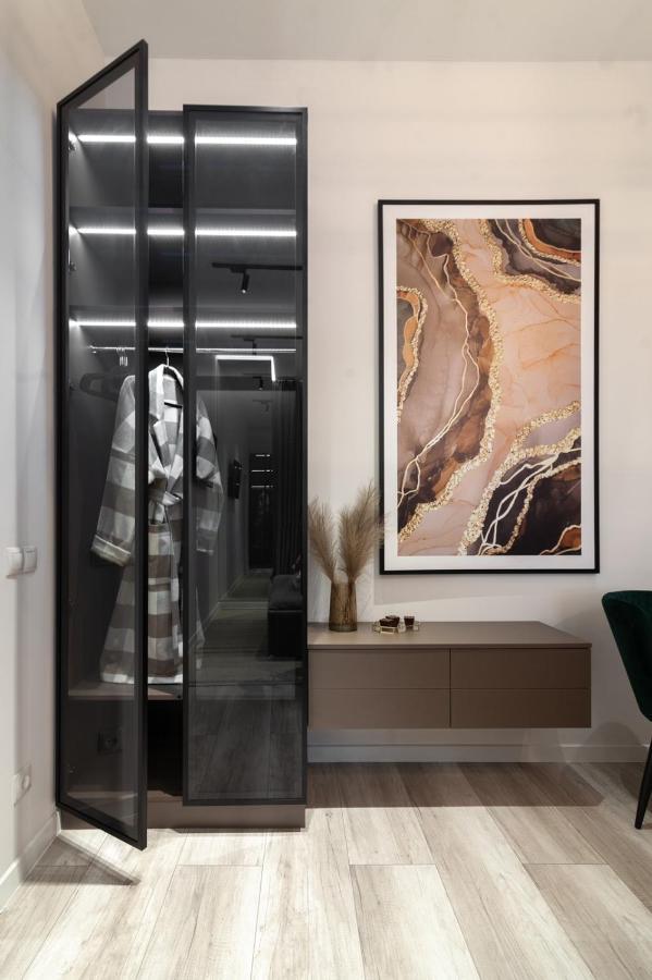 Avangard Franko* Art Apartment ลวีฟ ภายนอก รูปภาพ