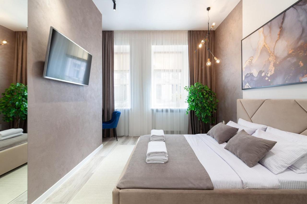 Avangard Franko* Art Apartment ลวีฟ ภายนอก รูปภาพ